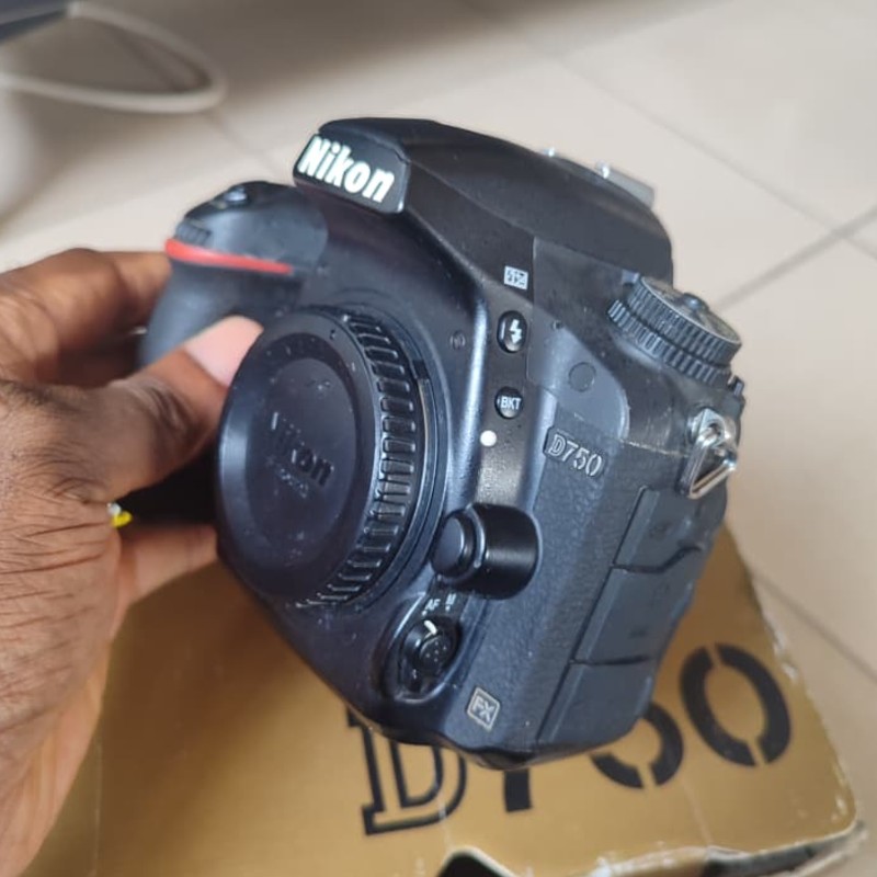 Nikon D750