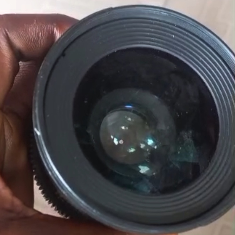 Samyang 35mm T1.5