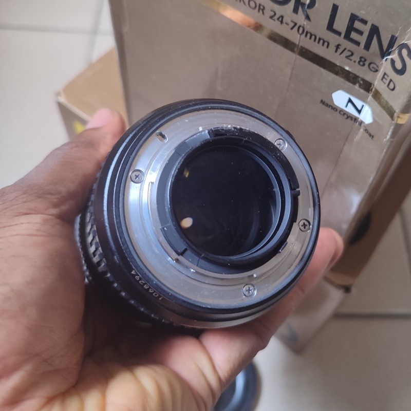 Nikon AF-S NIKKOR 24-70mm f/2.8G ED