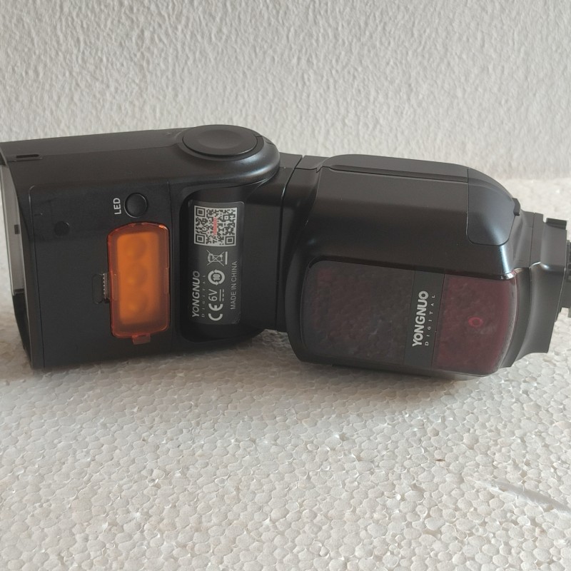 Yongnuo YN968N Speedlight