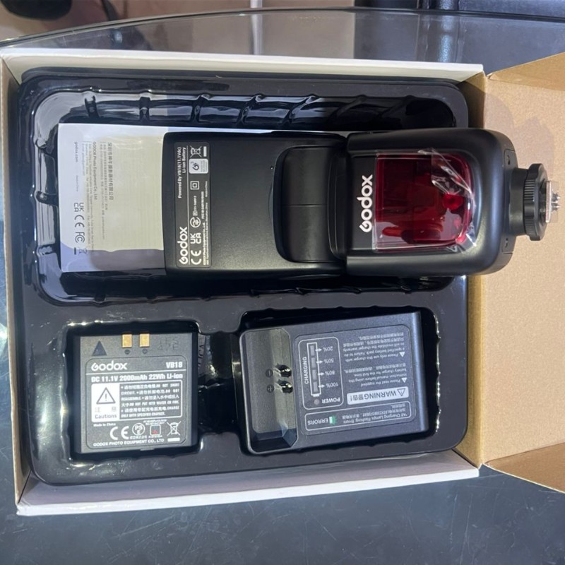 Godox Ving V860II-C