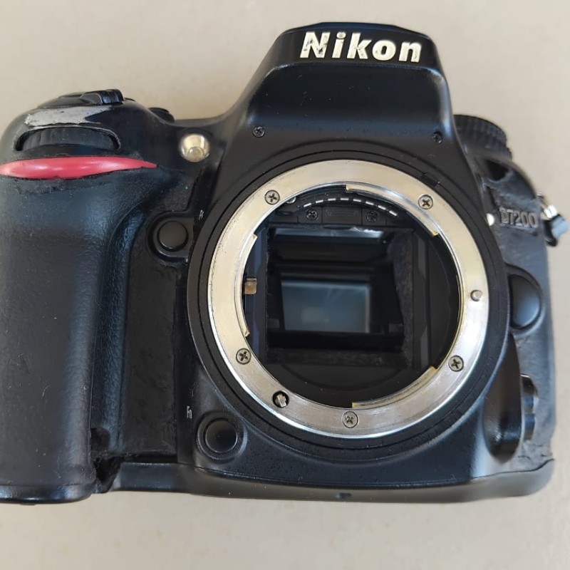 Nikon D7200