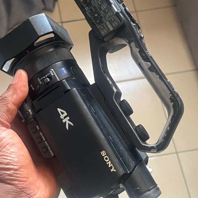 Sony PXW-Z90V 4K HDR XDCAM Camcorder