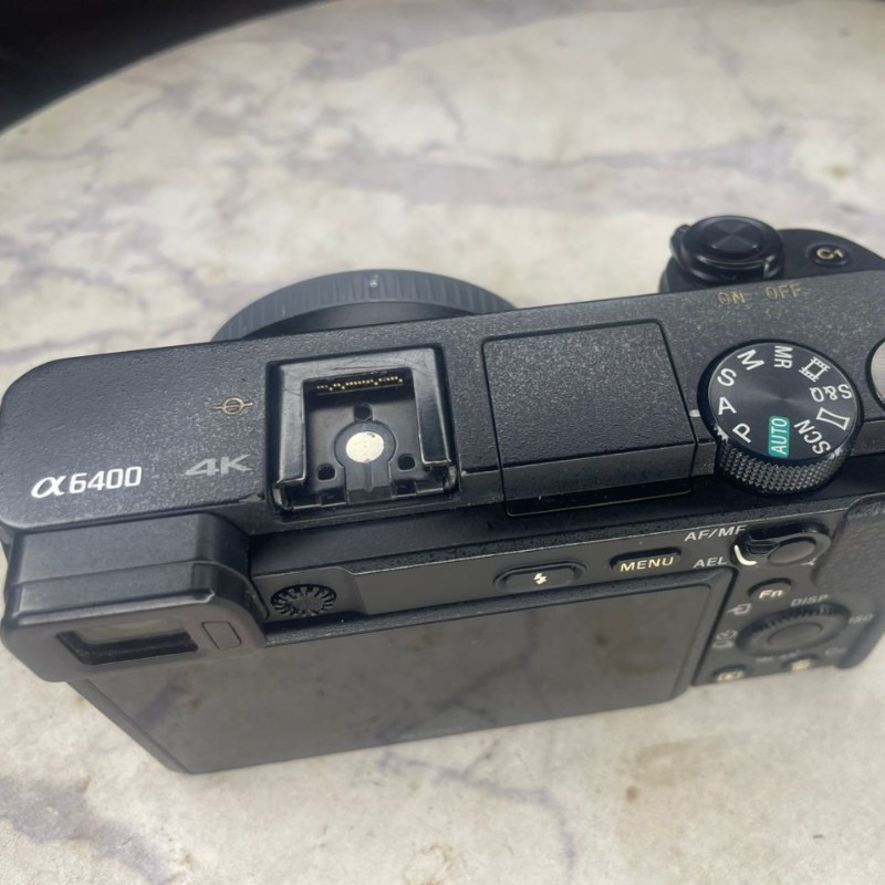 Sony A6400