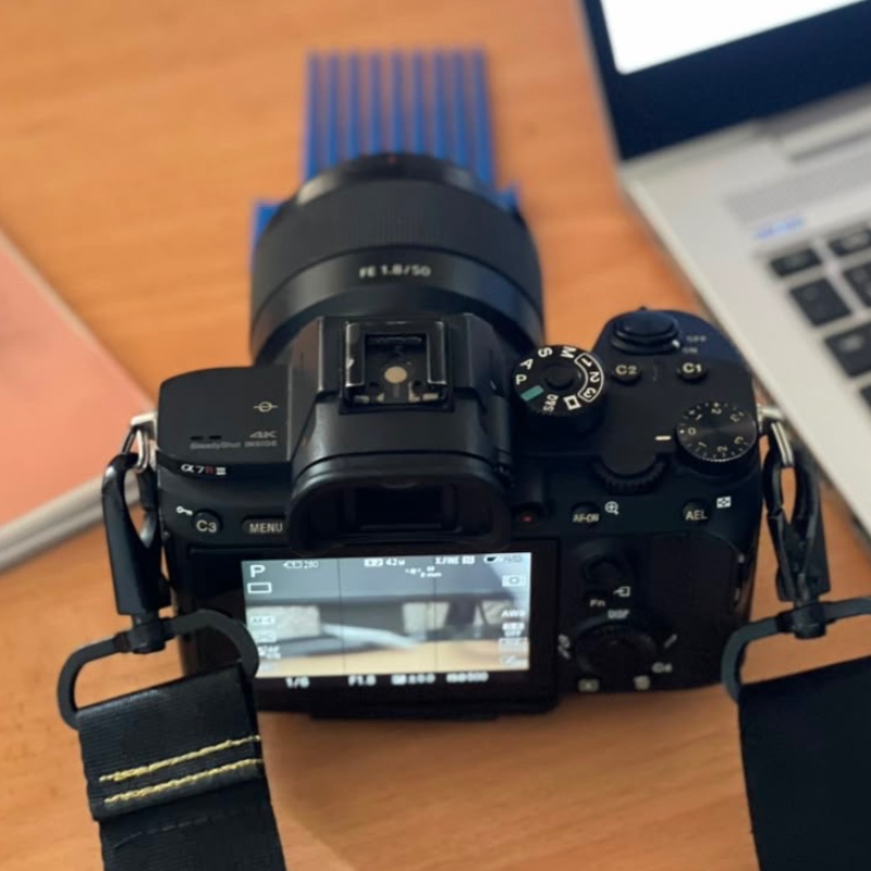 Sony a7R III (ILCE-7RM3)