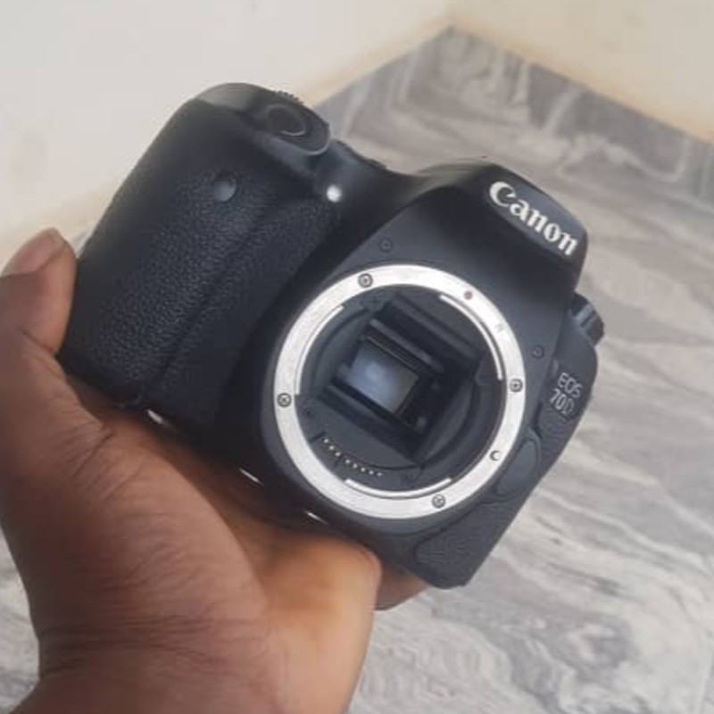 Canon EOS 70D