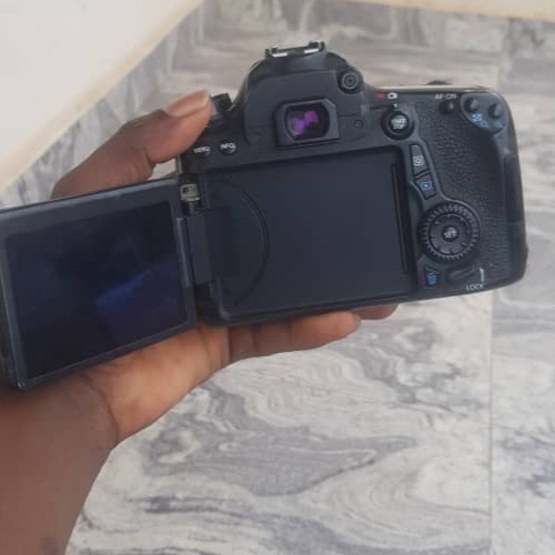 Canon EOS 70D