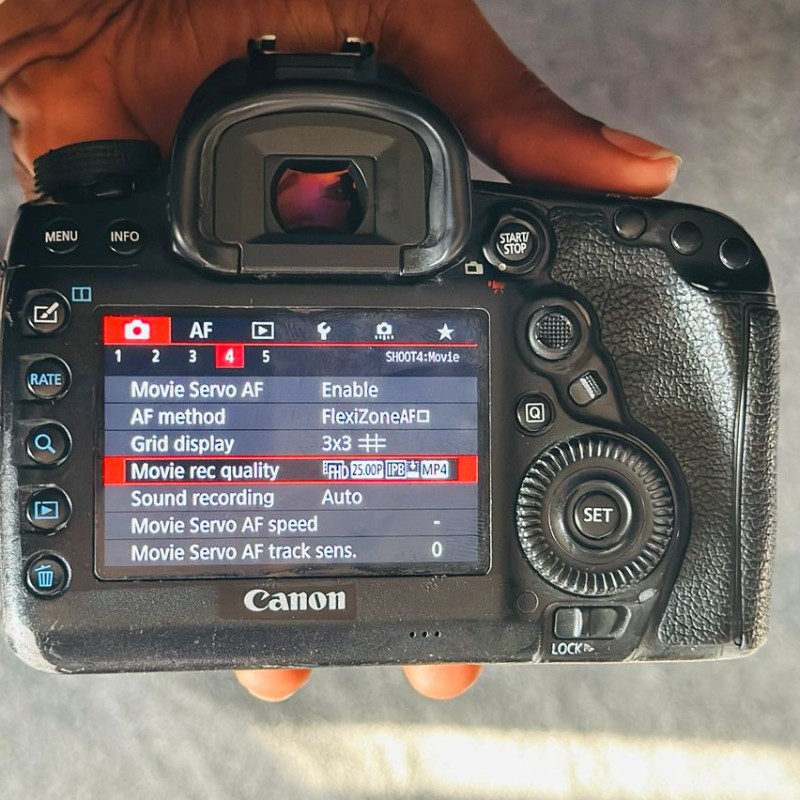 Canon EOS 5D Mark IV