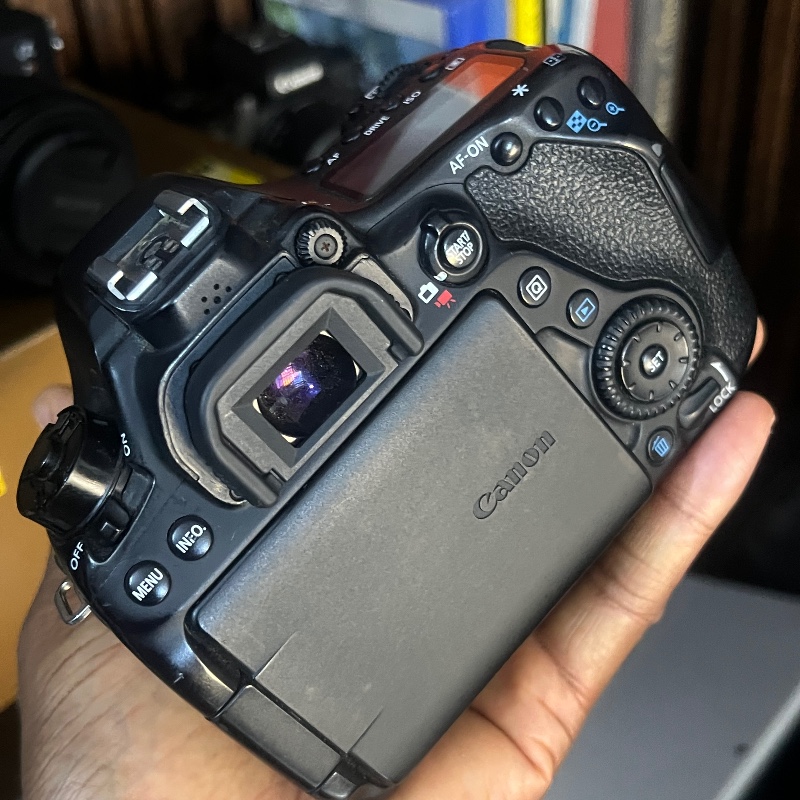 Canon EOS 80D