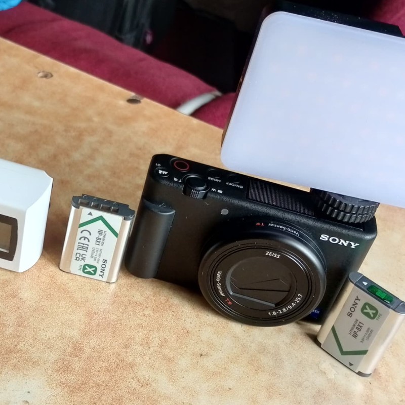Sony ZV-1