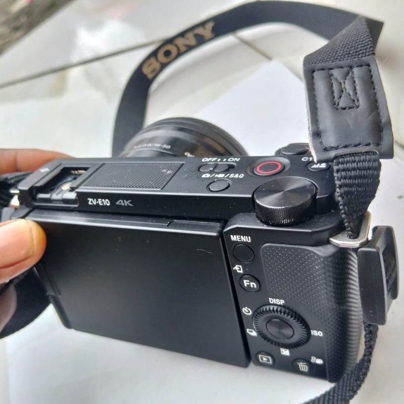 Sony ZV-E10