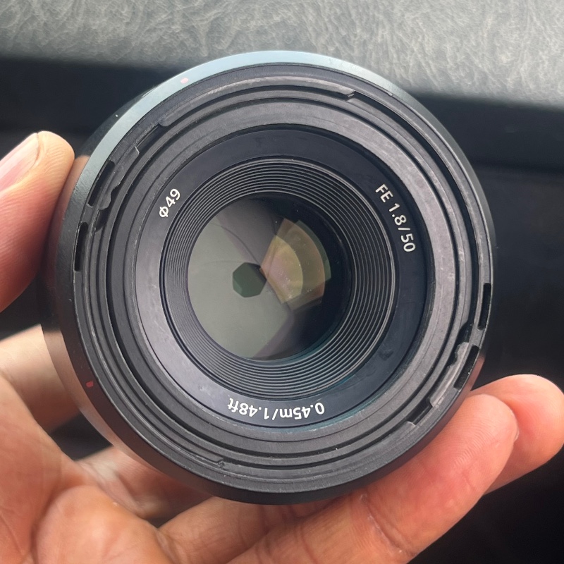 Sony FE 50mm f/1.8